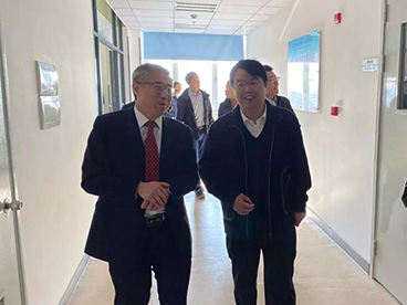 浦东新区管小军副区长一行10余人莅临ag亚娱现场调研CRO市场及公司业态