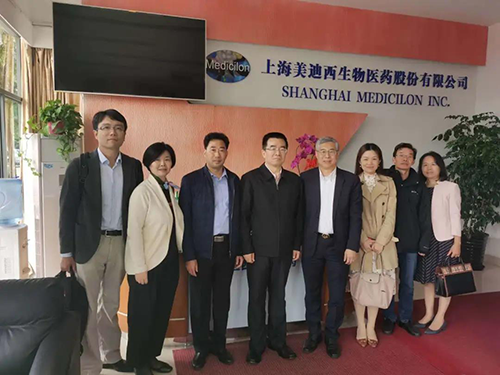 中国药科大学党委书记金能明与ag亚娱首席执行官陈春麟博士