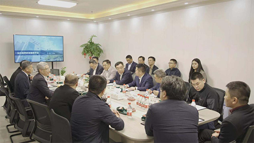 十二届全国政协副主席马培华、中国中小商业企业协会名誉会长董树奎一行人莅临ag亚娱